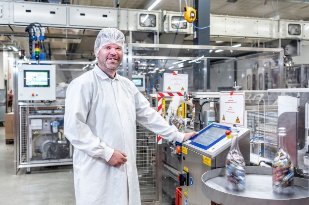 Rens van de Rakt, Packaging Technologist in his work environment